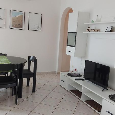 Apartments Ines Медулин Экстерьер фото