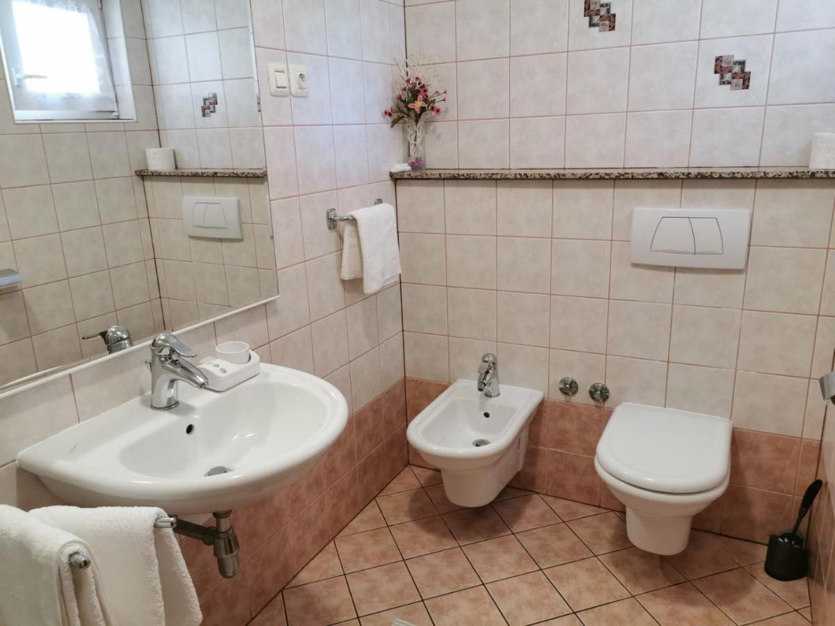 Apartments Ines Медулин Экстерьер фото