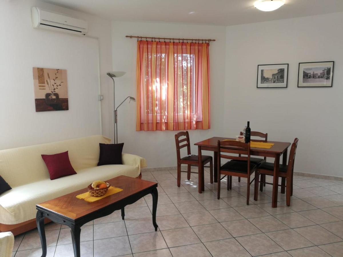 Apartments Ines Медулин Экстерьер фото