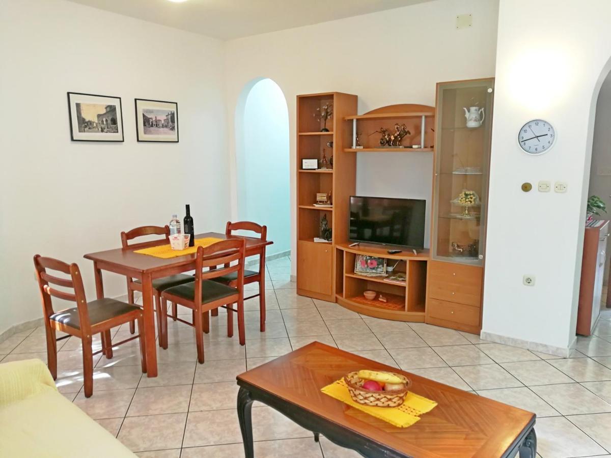 Apartments Ines Медулин Экстерьер фото