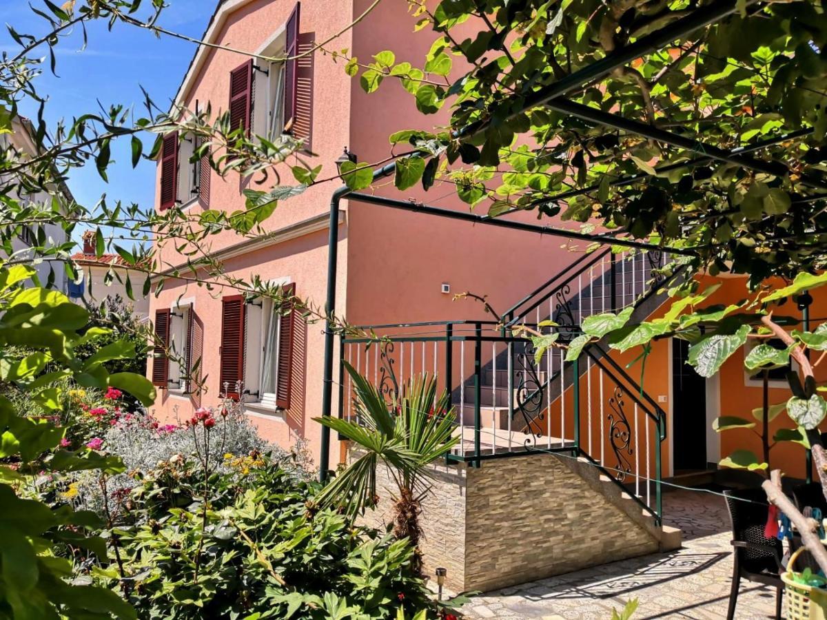 Apartments Ines Медулин Экстерьер фото